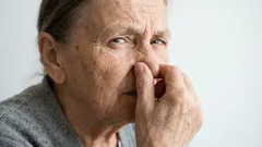 Get Rid of Aging Odor: 5 Body Areas You Should Wash Every Day